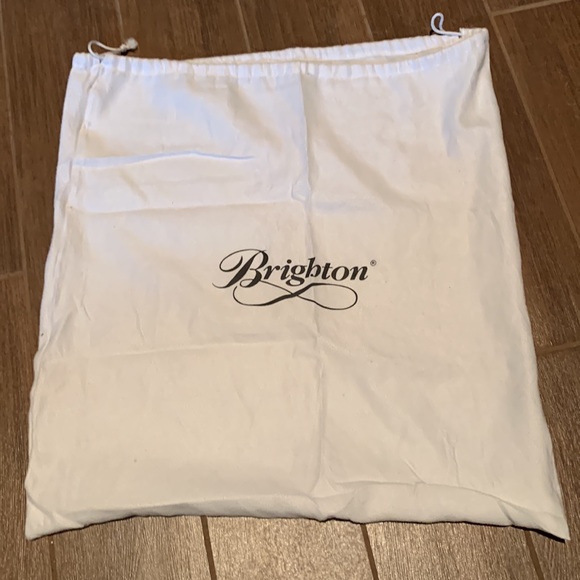 XL BRIGHTON black patent leather rope bag with chetah lining & handles.LIKE NEW - Picture 10 of 16